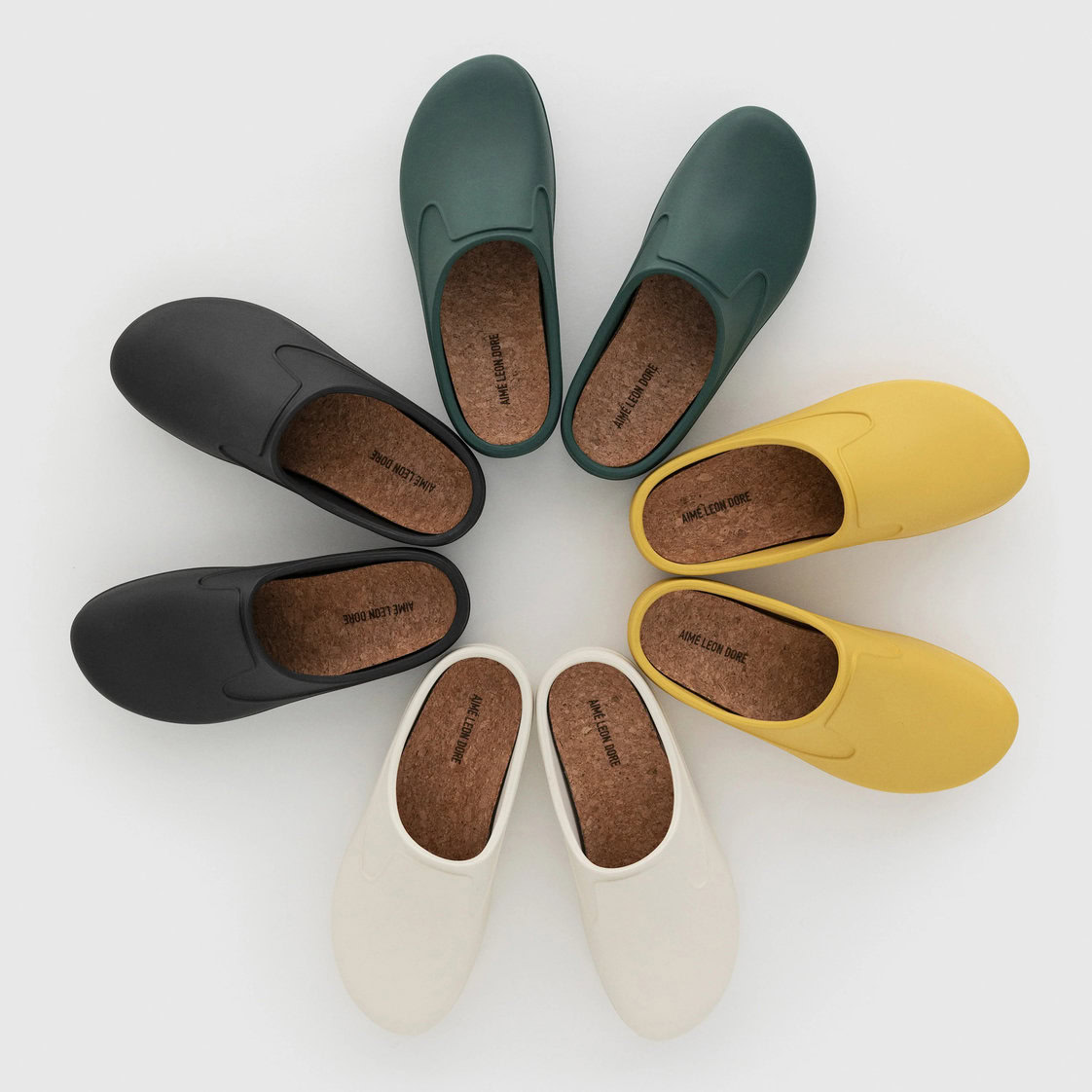 新品■AIME LEON DORE GARDEN MULE 黒 8 サンダル 新品□AIME LEON DORE GARDEN MULE 黒 8 サンダル - メルカリ